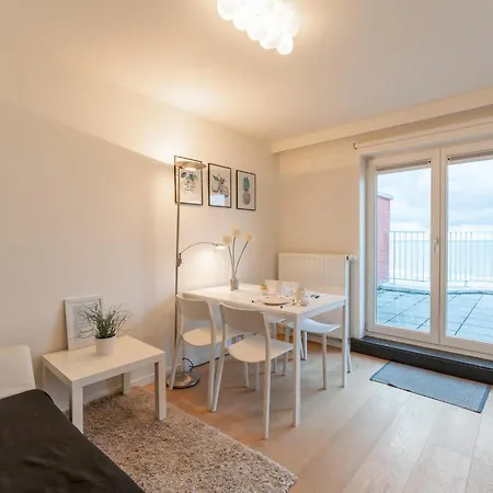 10 Hoog Aan Zee Apartmán *